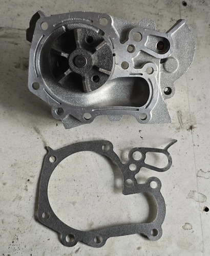 Bomba de Agua Omb Renault R19 1.4 Clio 1.2 1.4
